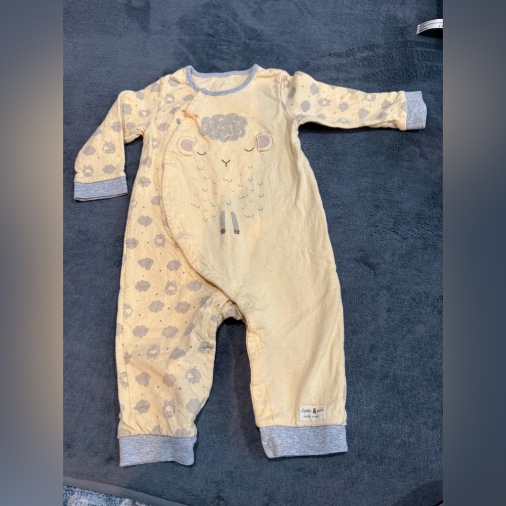 Organic Mom- Yellow Cloud & Sheep One-Piece Pajamas- size 80 (6-9 months)